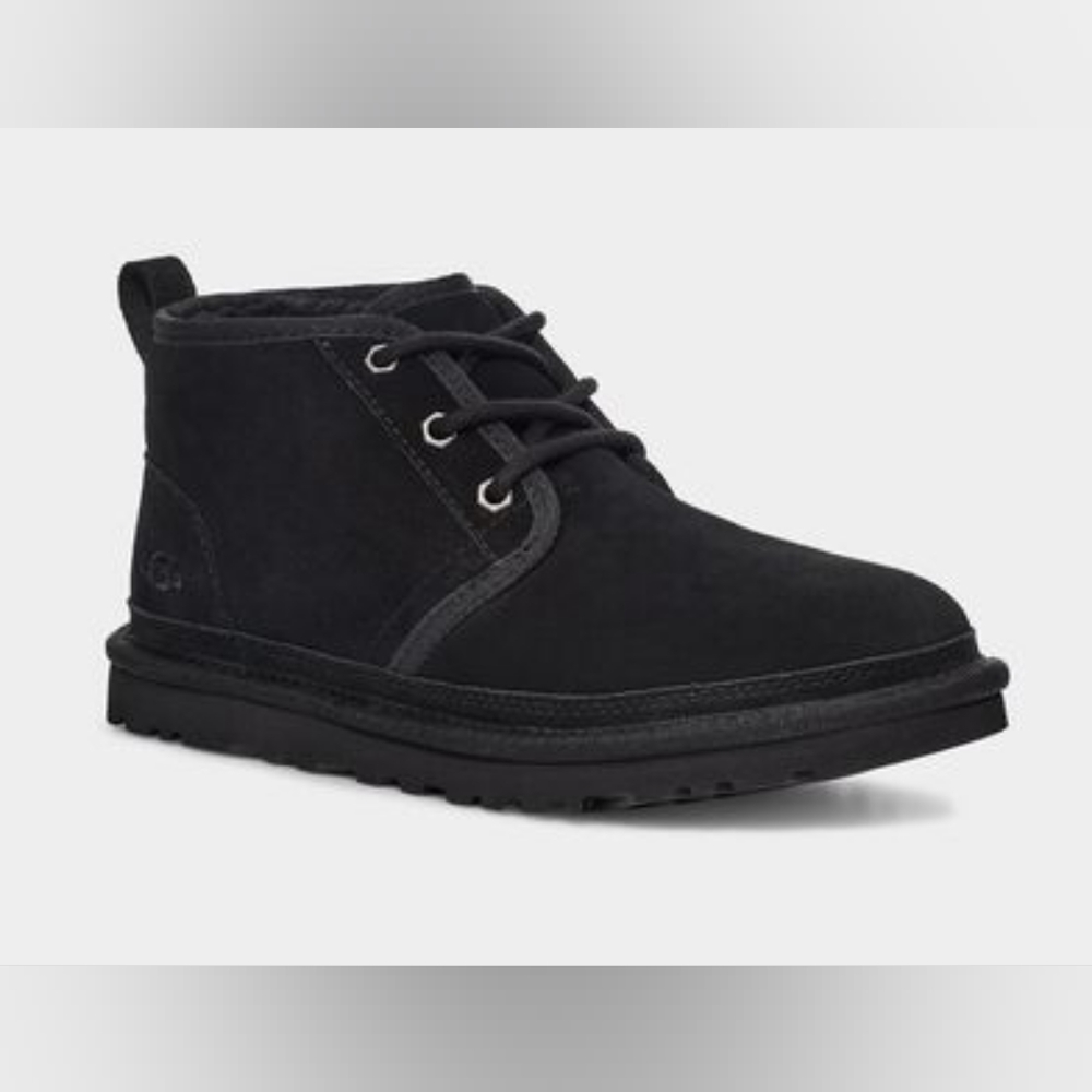 NWT Ugg size 11 Black Neumel Boots